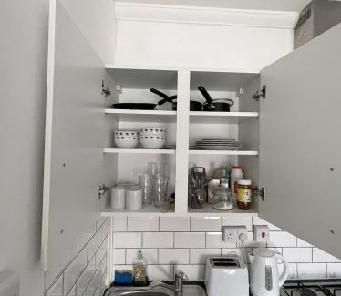 Angel Apartment | Entire Cosy Flat in Central London