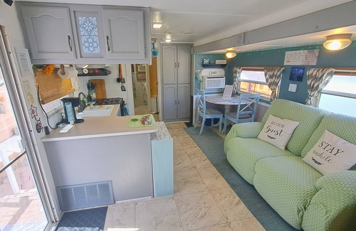 Fortuna Foothills House | Entire Foothills Quiet Guest Home - Dog Friendly, Utilities Included, BBQ Grill