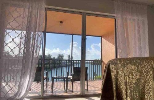 Bahamia West Apartment | Entire Home - Relaxing Ocean View Condo