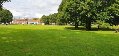 Retford House | Entire house in Retford city centre