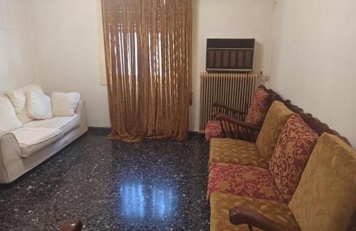 Keratsinion House | Entire House with garage, yard at Amfiali close to Piraeus Port