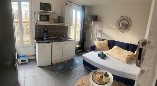 Noailles Apartment | Entire Studio Downtown, Old Port