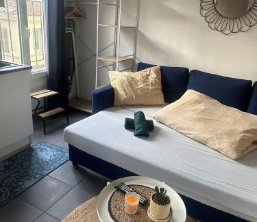 Noailles Apartment | Entire Studio Downtown, Old Port