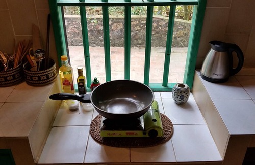 Luong Son House | Entire Tea Hill House in Hanoi Countryside : Private home with resort facilities