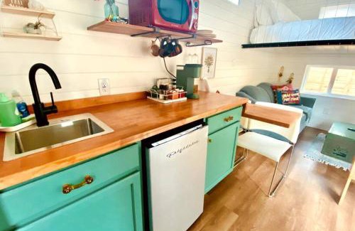Gainesville Apartment | Entirely Private Tiny Home - 1 Mile to UF