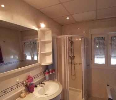 Torre Zalabar Apartment | Entre pinos y playa