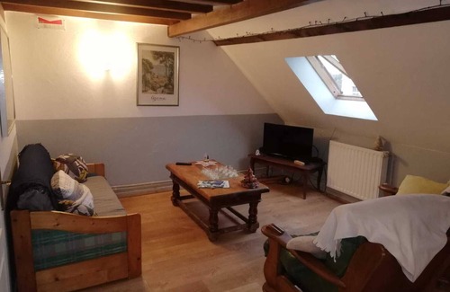 Ecuelles Apartment | ENTRE VIGNES ET RIVIERES: an ideal gite for families visiting the BFC region