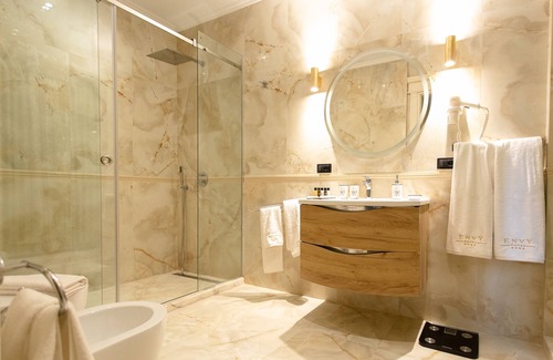 Durres Hotel | Envy Hotel