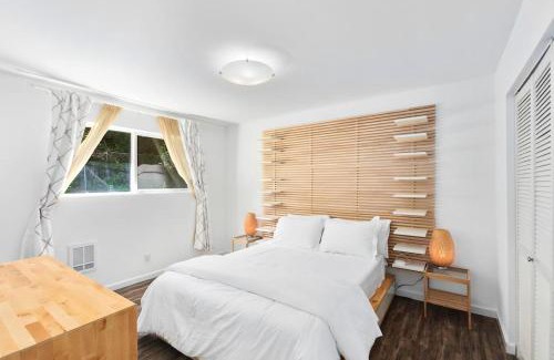 North Beacon Hill Apartment | Epicurean remodel in central location.