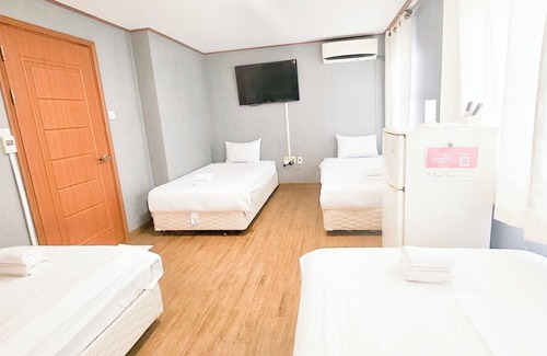 Hallim Hotel | EQ Stay Hotel