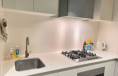 Melbourne Central Business District Apartment | EQ Tower Ultra-Modern 2BR- CBD Base Mel Central