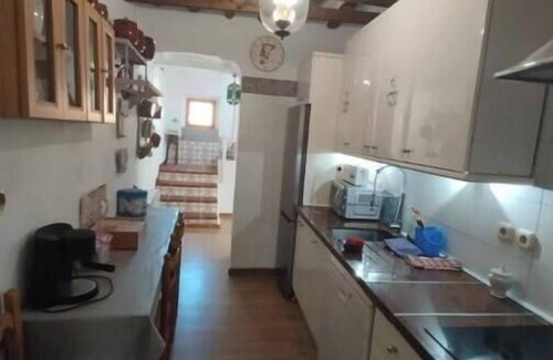 Niguelas Cottage | Eras House