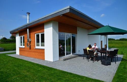 Eckfeld House | erholBAR