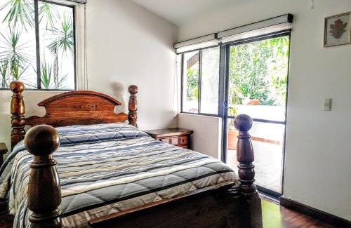 Ajijic Apartment | Escapada de Lujo en Ajijic Habitaciónes Privadas con Baño vistas Alberca Montañas