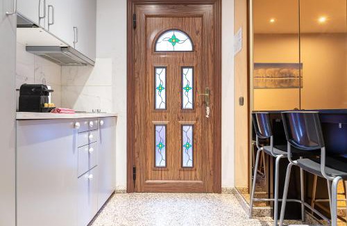 Aixirivall Apartment | Escapada Natural con Parking, Vistas y Jardín