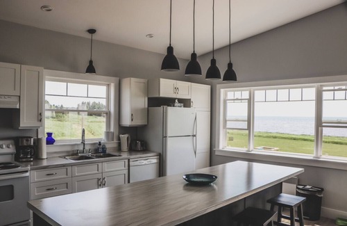 Little Pond Cottage | Escape at the Cape Cottage