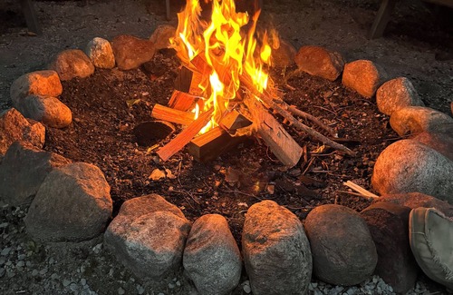 Old Forge Cabin | Escape & Enjoy a Cozy 3-bedroom cabin in wonderful Old Forge/Winter Season Ava