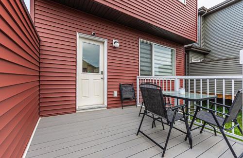 Northwest Edmonton House | Escape in Style, River Cree, Netflix, Near WEM