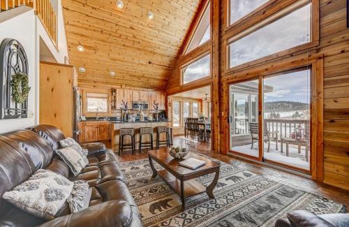Spring Valley House | Escape the Summer Heat Lakeside at Trout N'About