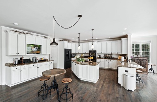 Brooke House | Escape to Falling Creek