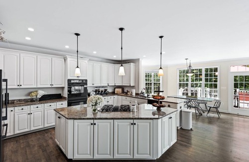Brooke House | Escape to Falling Creek