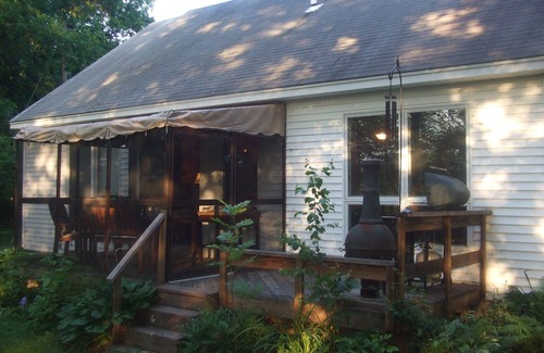 Piermont House | Escape to NH "Piermont River House" Gorgeous 3 BR On Connecticut River Sleeps 8