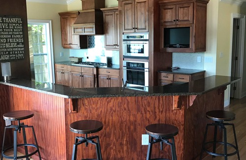 Mount Mourne House | Escape To The Lake! Luxurious Deep Water Lake Norman Home w/Private Beach & Dock