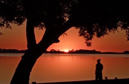 Chascomus House | Espectacular casa centro laguna para parejas