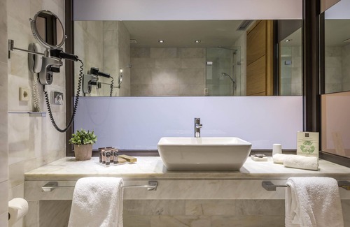 Kastoria Hotel | Esperos Palace Luxury & Spa Hotel