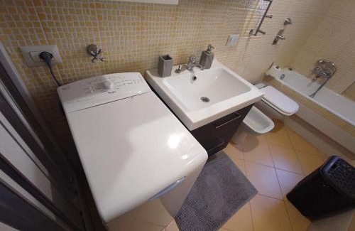 Baggio Apartment | Esplora comodamente Milano e poi riposa tranquillo