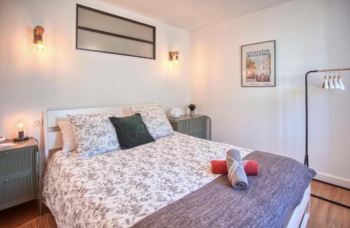 Angouleme Apartment | Esprit BD & Confort à Angoulême - Comme à la Maison