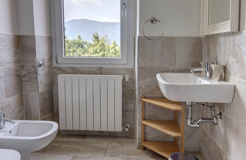 Molina Hotel | Essentia Guest House