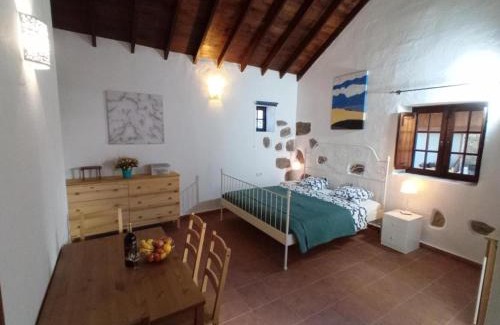 San Juan del Reparo House | Estancia para 2 Personas con Piscina en Garachico