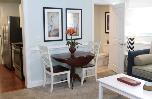 Lackey House | Estates - 1BR Unit 2