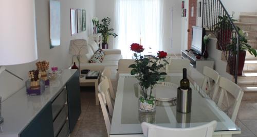 Universal House | Estia Luxury Maisonette