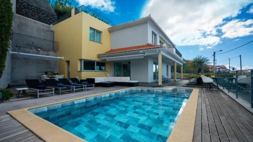 Calheta Villa | Estrela do Mar - by LovelyStay - Lovely, Sun Filled Villa