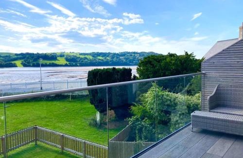 Llansanffraid Glan Conwy House | Estuary View - Newly Built 3-Bed House