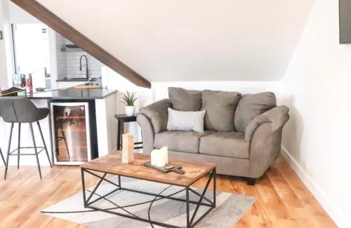 Elora Apartment | Etherington Suites