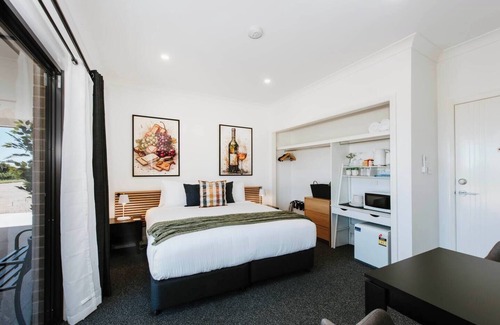 Central Mudgee House | Eucalyptus Suite A Mudgee Nature Oasis