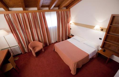 Maniago Hotel | Eurohotel Palace Maniago