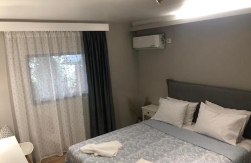 Paralia Vergas Apartment | EVELIN STUDIO