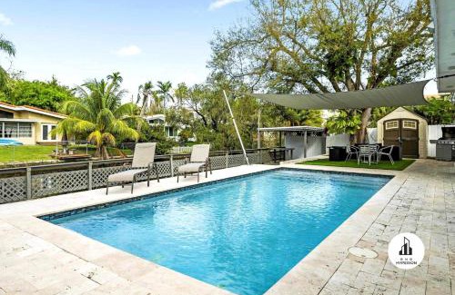 Ojus House | Events Welcome - Upscale Venue - Pool, Valet & More