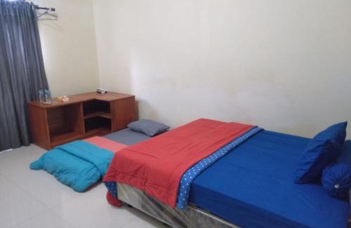 Nuhu Roa House | Everardus Mantap Guest House