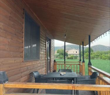 Otllak Cabin | EverGreen Escape in Berat