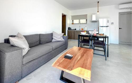 Evrostina House | Evoikon