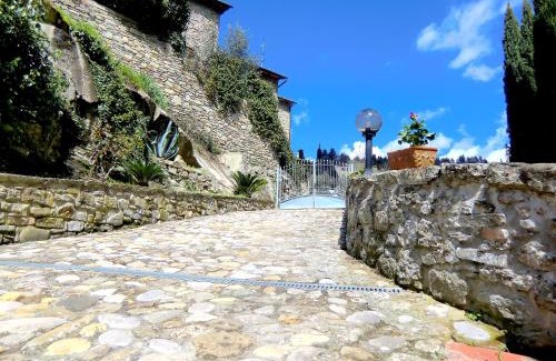 Pelago Bed & Breakfast | Ex-mulino Pontevecchio (mill on the river)
