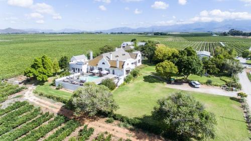 Ashton House | Excelsior Manor Guesthouse