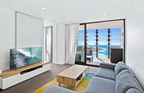 Newcastle Apartment | Exceptional Beach views - Luxury apartment