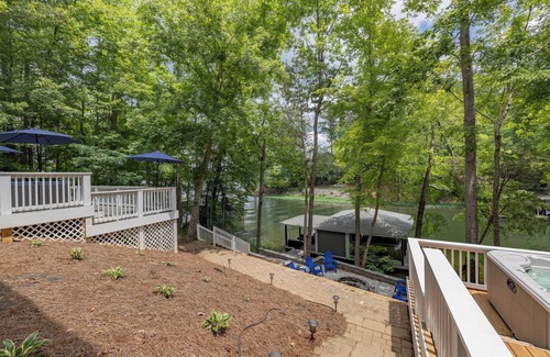 Macon House | Exceptional! Beautiful Deep Water - Boathouse, Hot Tub, Fire Pit on Lake Gaston!