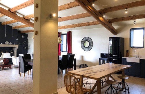 Gordes Villa | Exceptional house in the heart of the village of Gordes